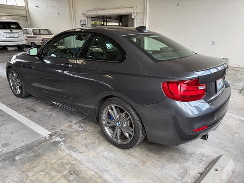 Used 2015 BMW M235i Coupe RWD image 12