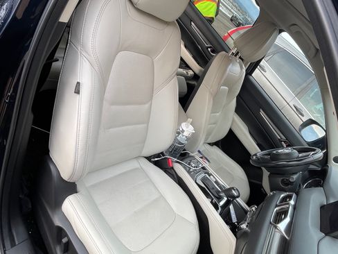 Used 2021 MAZDA CX-5 Grand Touring w/ GT Premium Package image 12