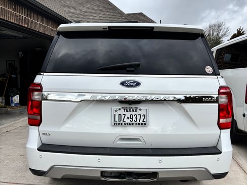 Used 2019 Ford Expedition Max XLT w/ Equipment Group 202A image 1