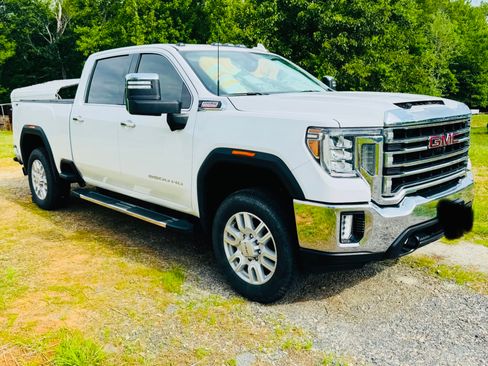 Used 2022 GMC Sierra 2500 SLT w/ SLT Convenience Package AWD/4WD image 4