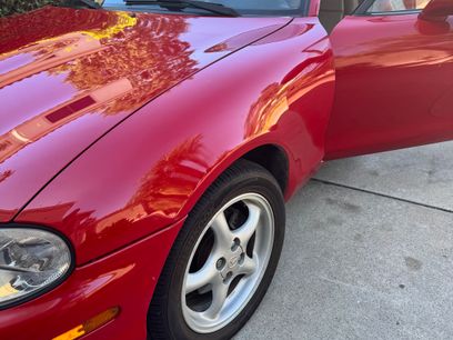 Used 2000 MAZDA MX-5 Miata