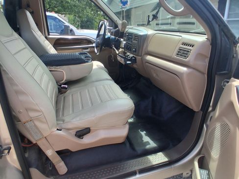 Used 1999 Ford F250 4x4 Regular Cab Super Duty image 17