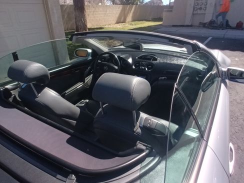 Used 2004 Mercedes-Benz SL 500 image 13
