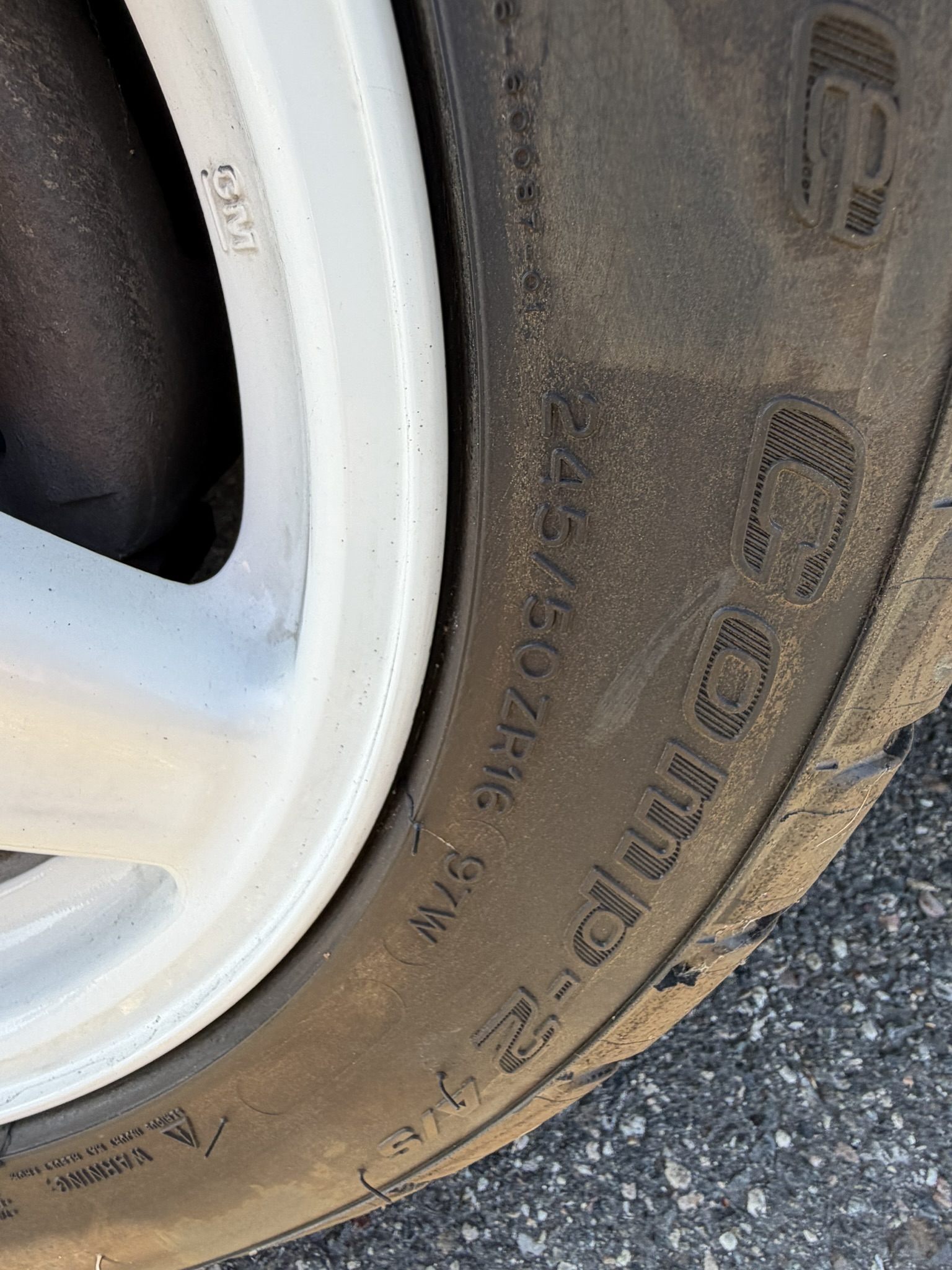 Used 1997 Chevrolet Camaro Z28 w/ Preferred Equipment Group 2 RWD image 27