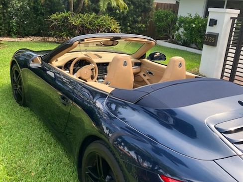 Used 2014 Porsche 911 Carrera image 9
