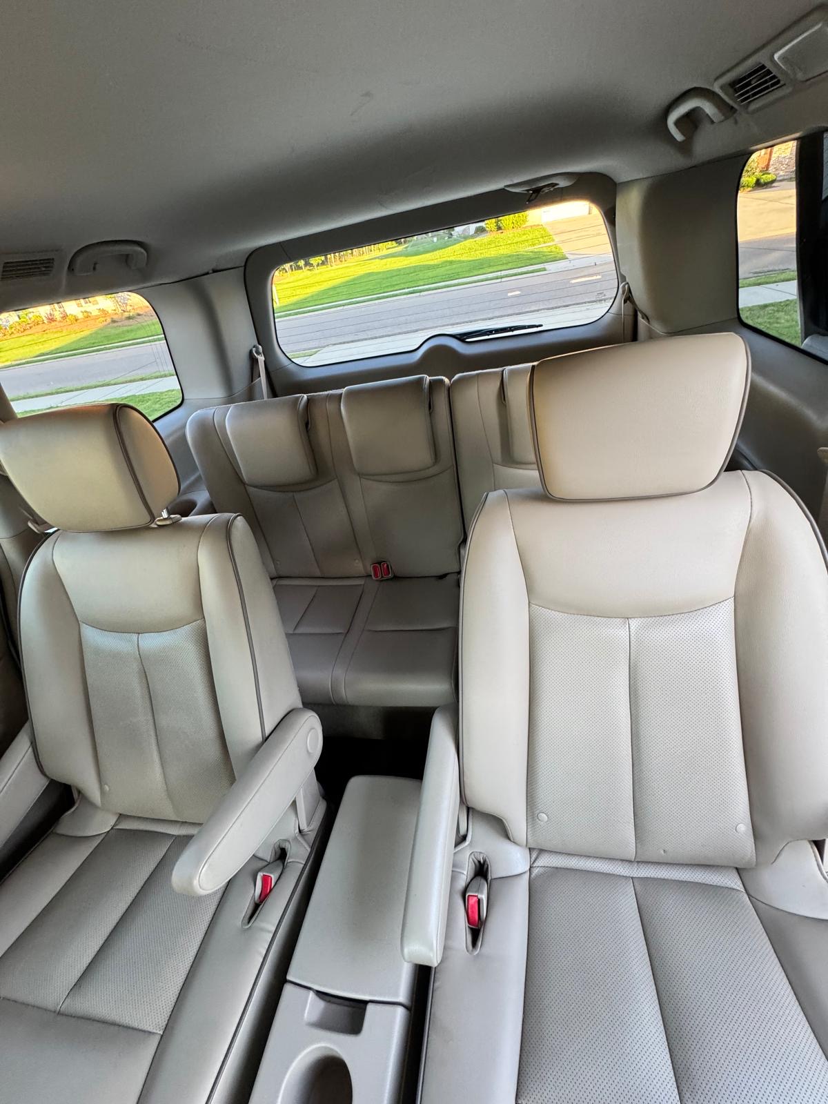 Used 2015 Nissan Quest SL FWD image 13