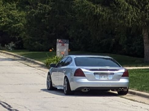 Used 2005 Pontiac Grand Prix GT w/ Comfort And Infotech Package image 10