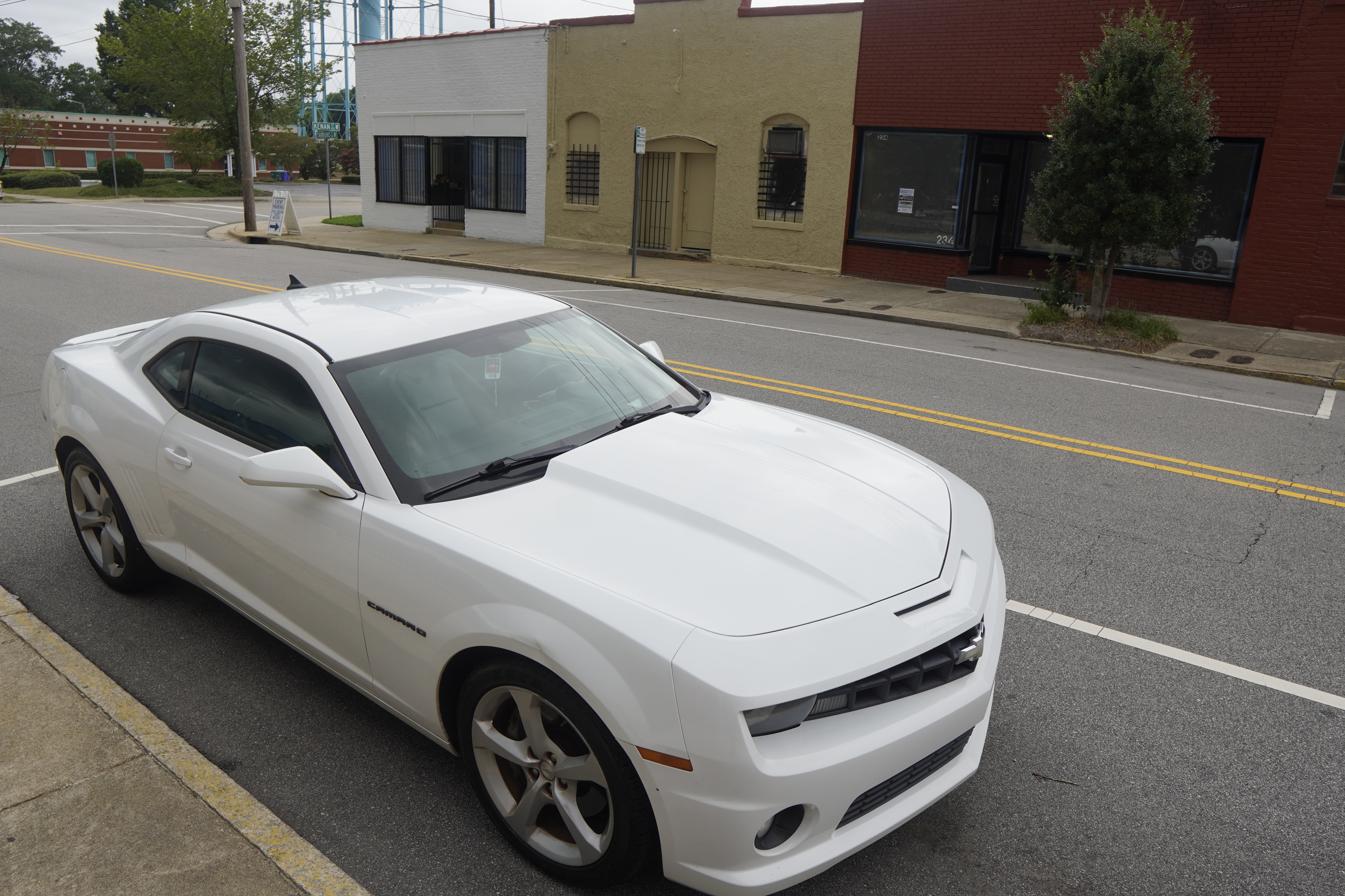 Used 2013 Chevrolet Camaro SS RWD image 13