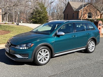 Used 2018 Volkswagen Golf Alltrack SE