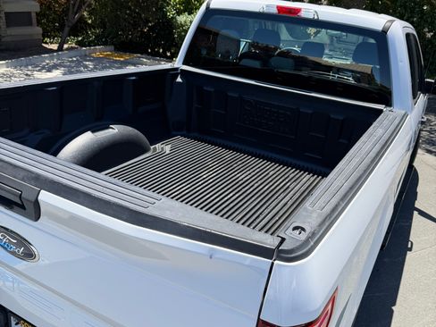 Used 2018 Ford F150 XL w/ Equipment Group 101A Mid RWD image 6