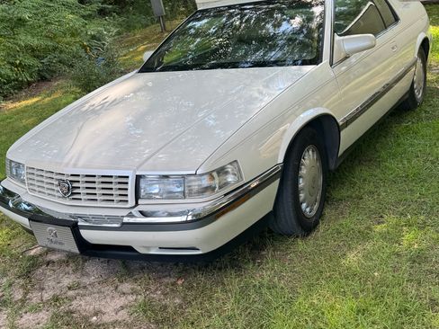 Used 1994 Cadillac Eldorado Touring image 4