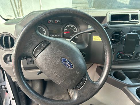 Used 2016 Ford E-350 and Econoline 350 Super Duty w/ Power Windows & Locks Group RWD image 17