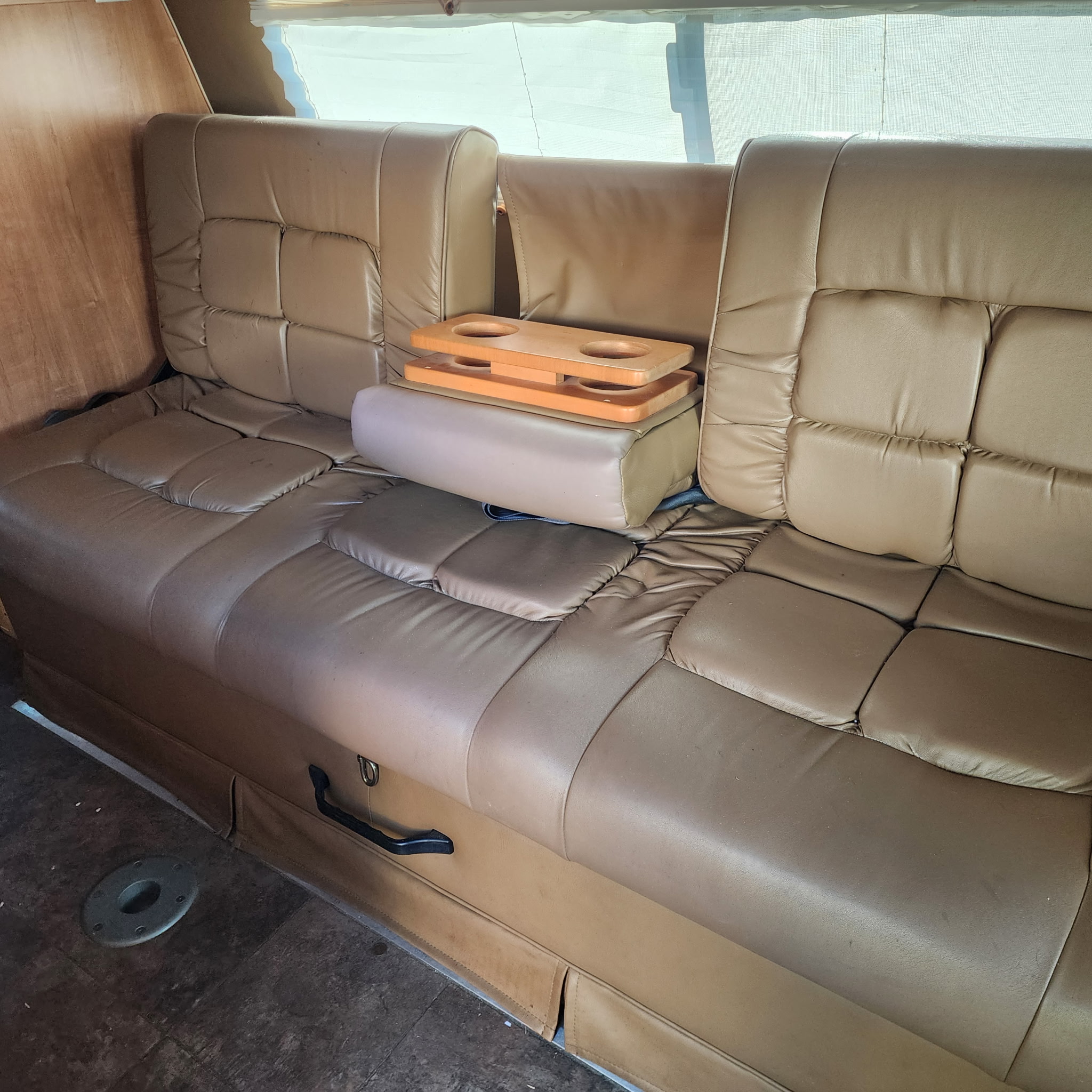 Used 2006 Ford E-350 and Econoline 350 Extended Super Duty RWD image 9
