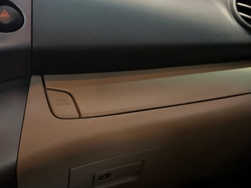 Used 2012 Toyota RAV4 4WD V6 w/ Tow Prep Pkg image 13