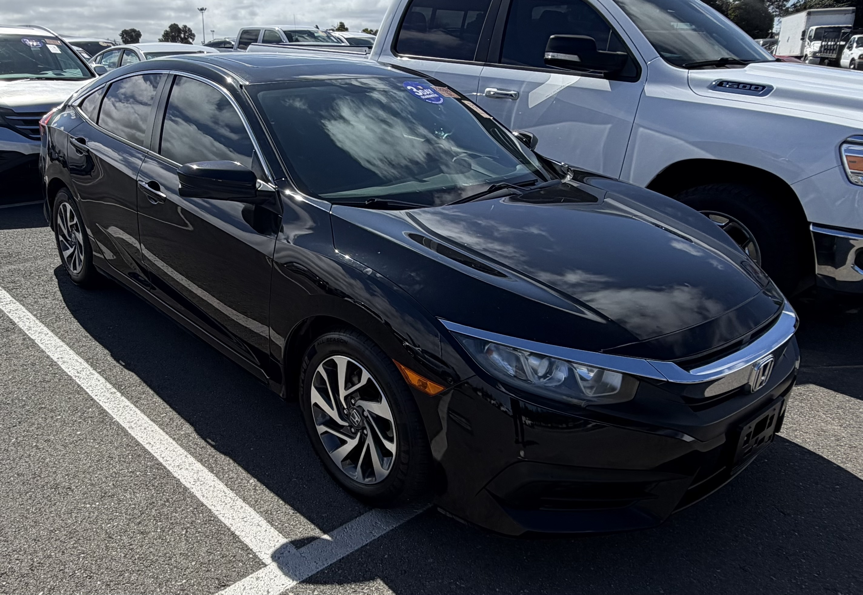 Used 2018 Honda Civic EX image 6