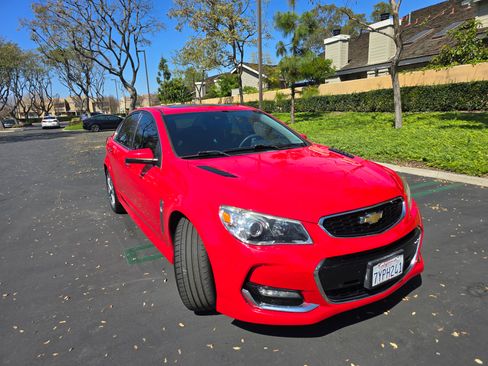 Used 2017 Chevrolet SS image 5
