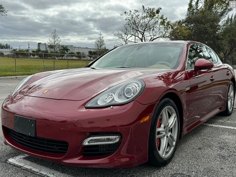 Used 2011 Porsche Panamera Turbo image 12