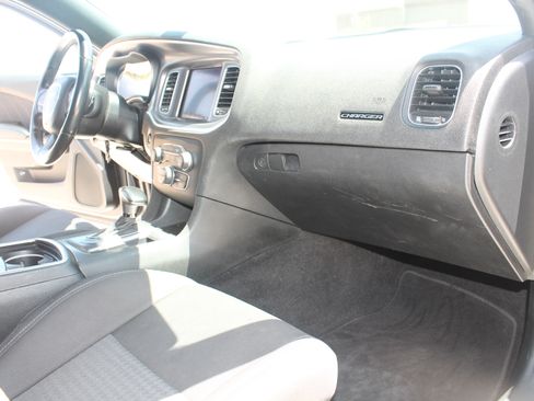 Used 2019 Dodge Charger R/T w/ Performance Handling Group RWD image 22