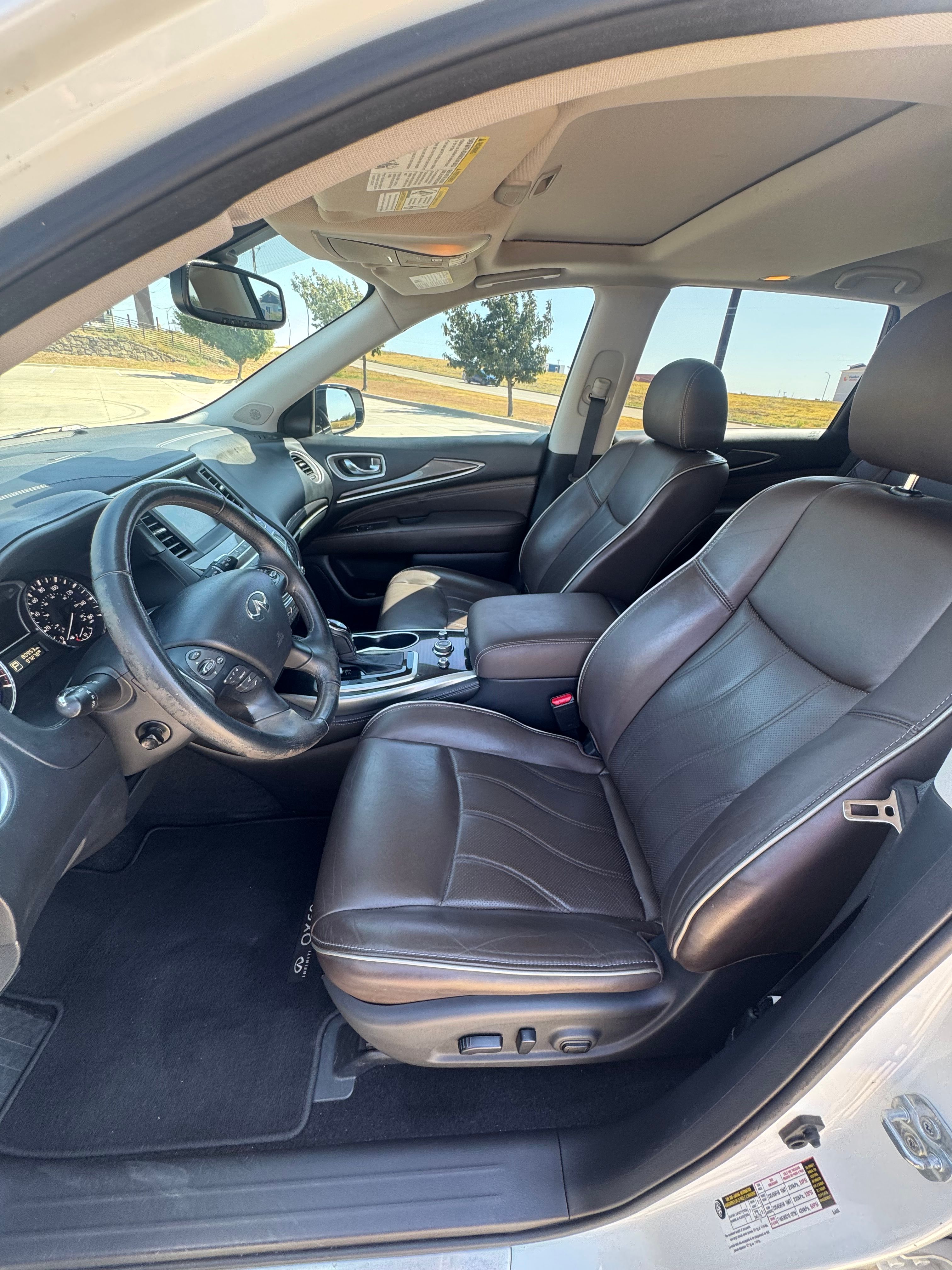 Used 2017 INFINITI QX60 FWD w/ Premium Plus Package image 11