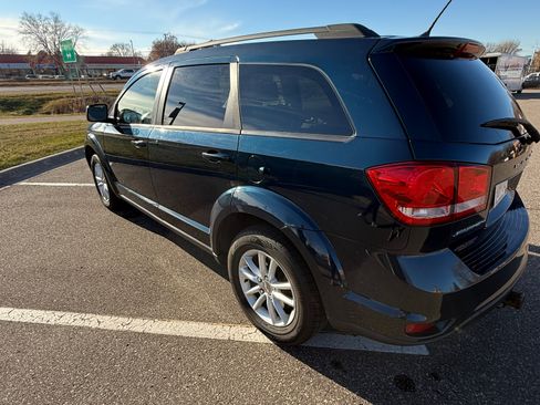 Used 2014 Dodge Journey SXT w/ Quick Order Package 28C image 4