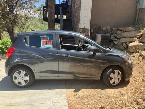 Used 2018 Chevrolet Spark LS FWD image 4