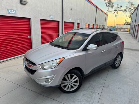 Used 2013 Hyundai Tucson Limited image 6