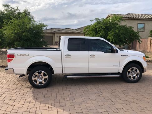 Used 2012 Ford F150 Lariat w/ Lariat Chrome Pkg image 4