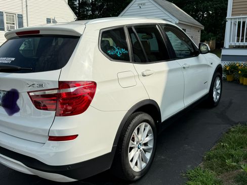 Used 2017 BMW X3 xDrive28i AWD/4WD image 16