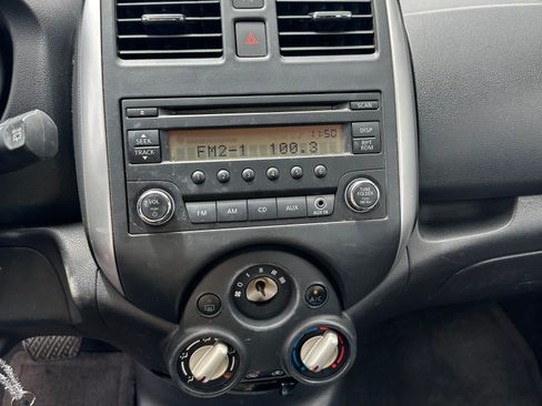 Used 2014 Nissan Versa Note SV FWD image 6