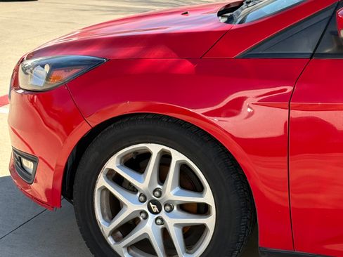 Used 2016 Ford Focus SE w/ Equipment Group 201A image 5