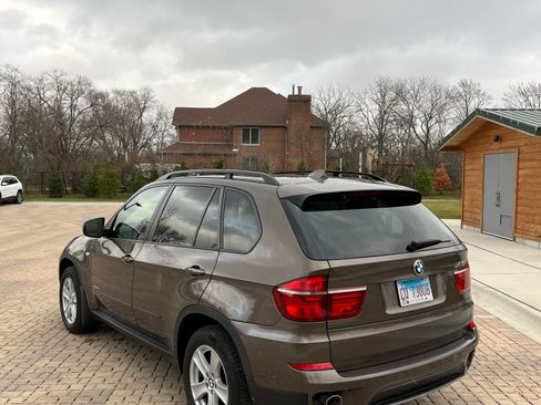 Used 2012 BMW X5 xDrive35d image 5