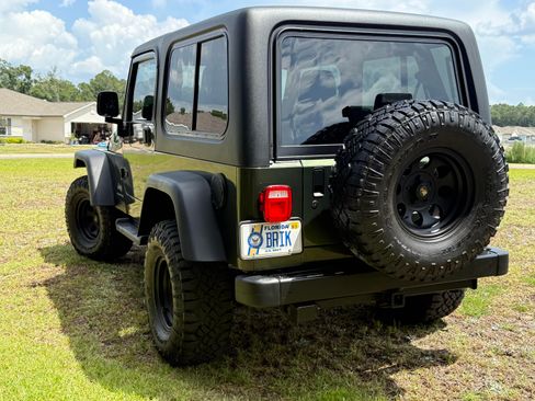 Used 2006 Jeep Wrangler Unlimited AWD/4WD image 8