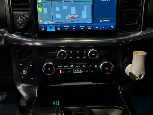 Used 2022 Ford F150 Lariat AWD/4WD image 10