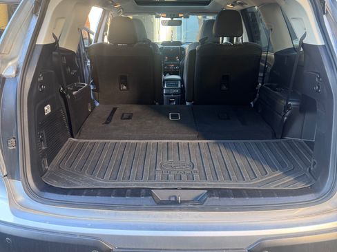 Used 2022 Subaru Ascent Onyx Edition image 9