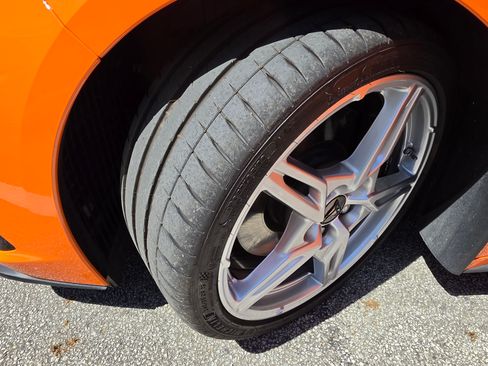 Used 2022 Chevrolet Corvette Stingray Preferred Cpe w/ Z51 Performance Package RWD image 13