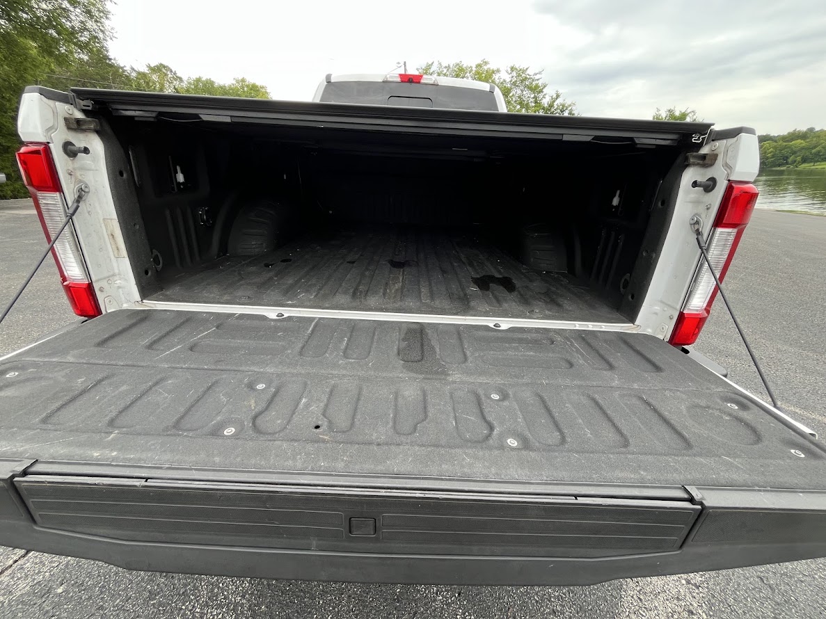 Used 2019 Ford F250 Lariat w/ Chrome Package RWD image 14