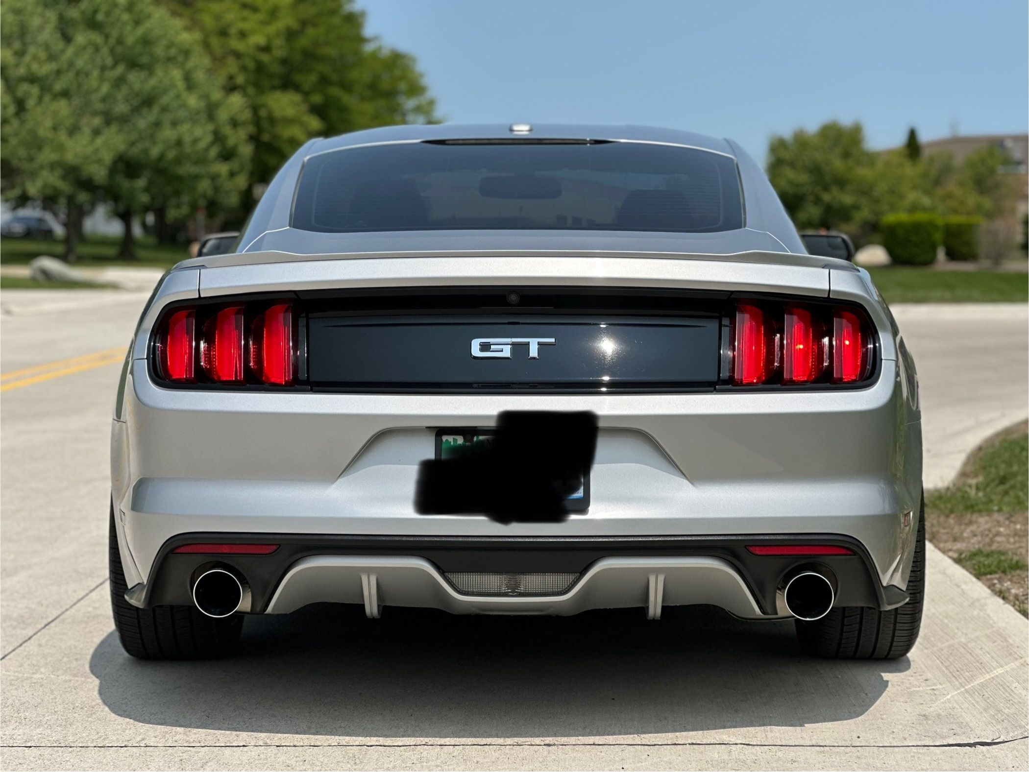 Used 2016 Ford Mustang GT Premium RWD image 6