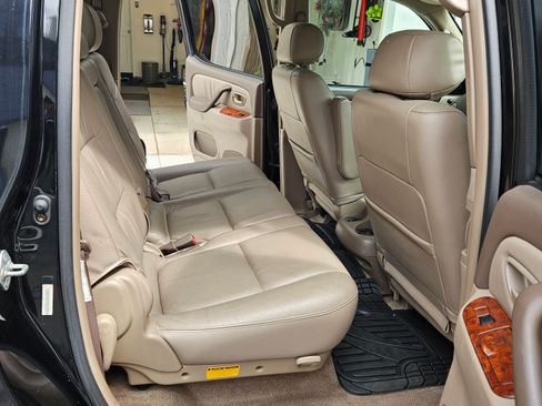 Used 2004 Toyota Tundra Limited image 5