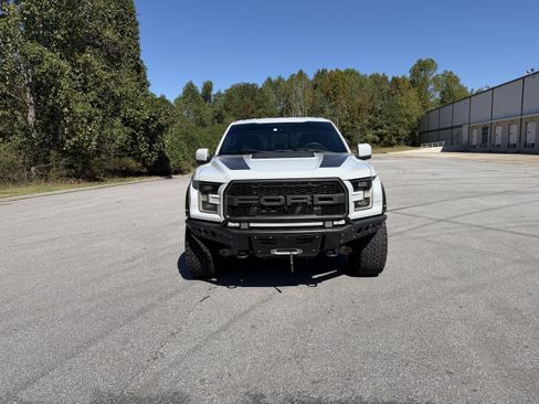 Used 2017 Ford F150 Raptor w/ Equipment Group 802A Luxury image 2