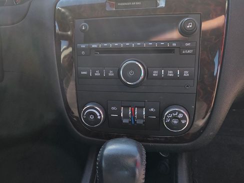 Used 2012 Chevrolet Impala LT w/ LT Sunroof Package image 13