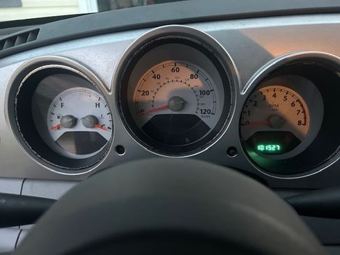 Used 2006 Chrysler PT Cruiser Sport Wagon 4D image 8