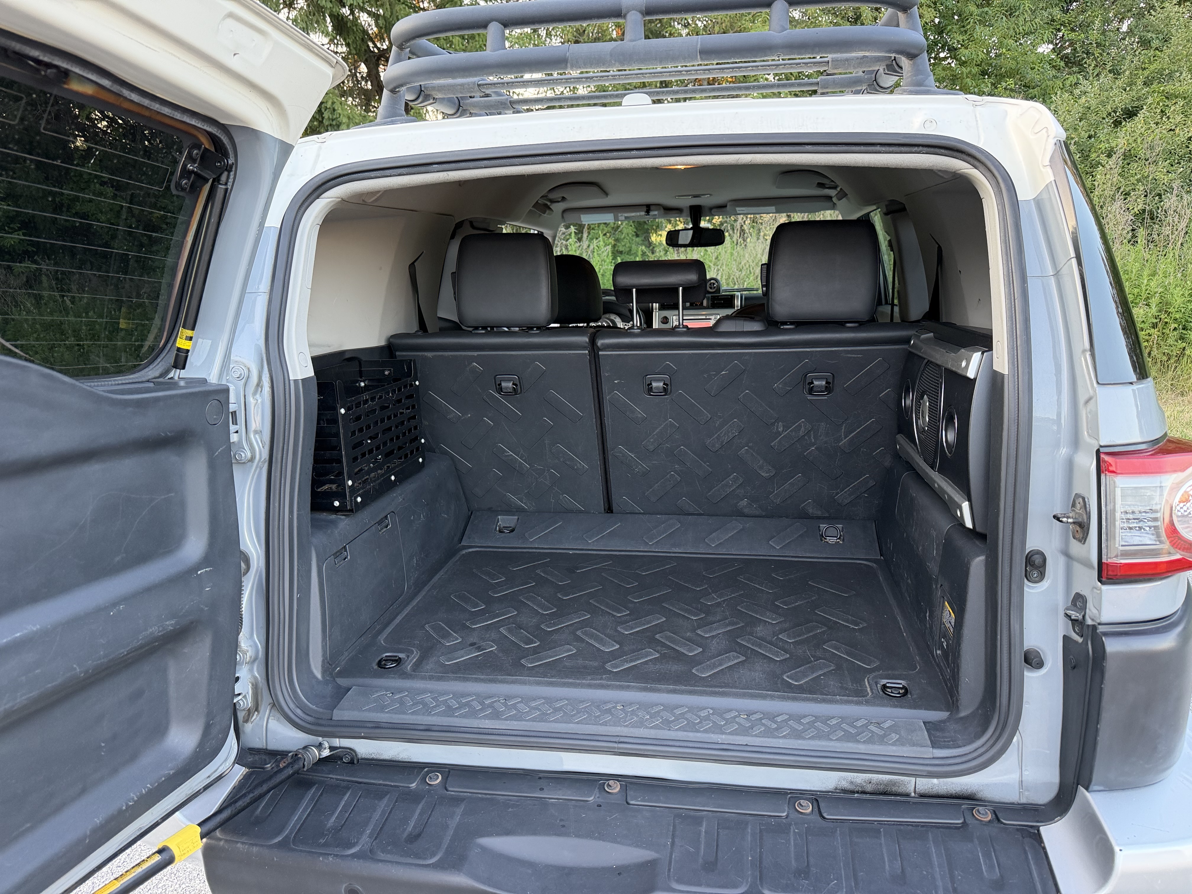 Used 2014 Toyota FJ Cruiser 4WD w/ Upgrade Package image 30