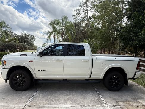 Used 2022 RAM 2500 Limited image 1