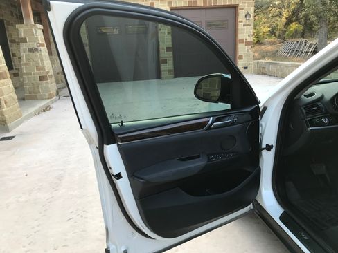 Used 2017 BMW X3 sDrive28i image 11