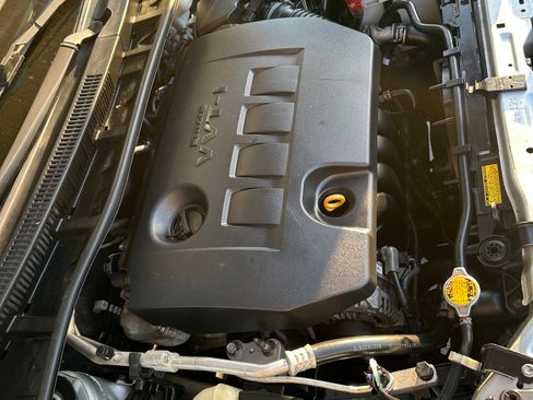 Used 2012 Toyota Corolla S FWD image 21