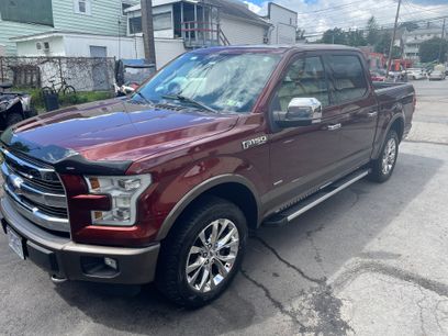 Used 2016 Ford F150 Lariat w/ Equipment Group 502A Luxury