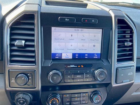 Used 2019 Ford F150 XLT w/ Equipment Group 302A Luxury AWD/4WD image 20