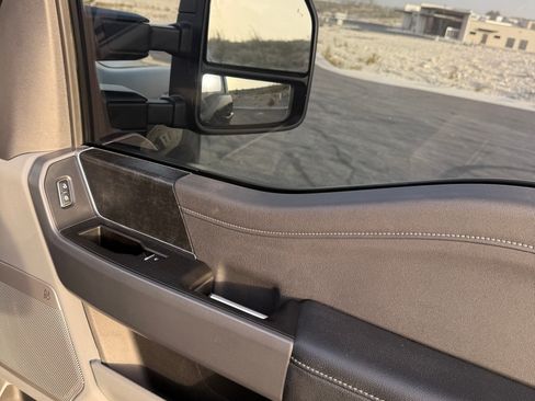 Used 2023 Ford F250 XLT w/ XLT Premium Package AWD/4WD image 26