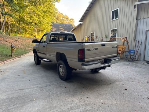 Used 1998 Dodge Ram 2500 Truck 4x4 Regular Cab image 6