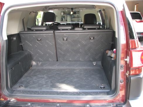 Used 2008 Toyota FJ Cruiser 2WD image 10